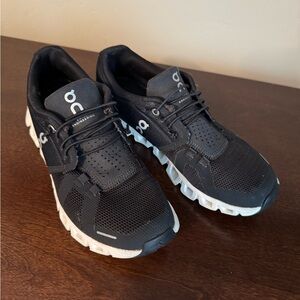 On Running Cloud 5 - Women’s 7